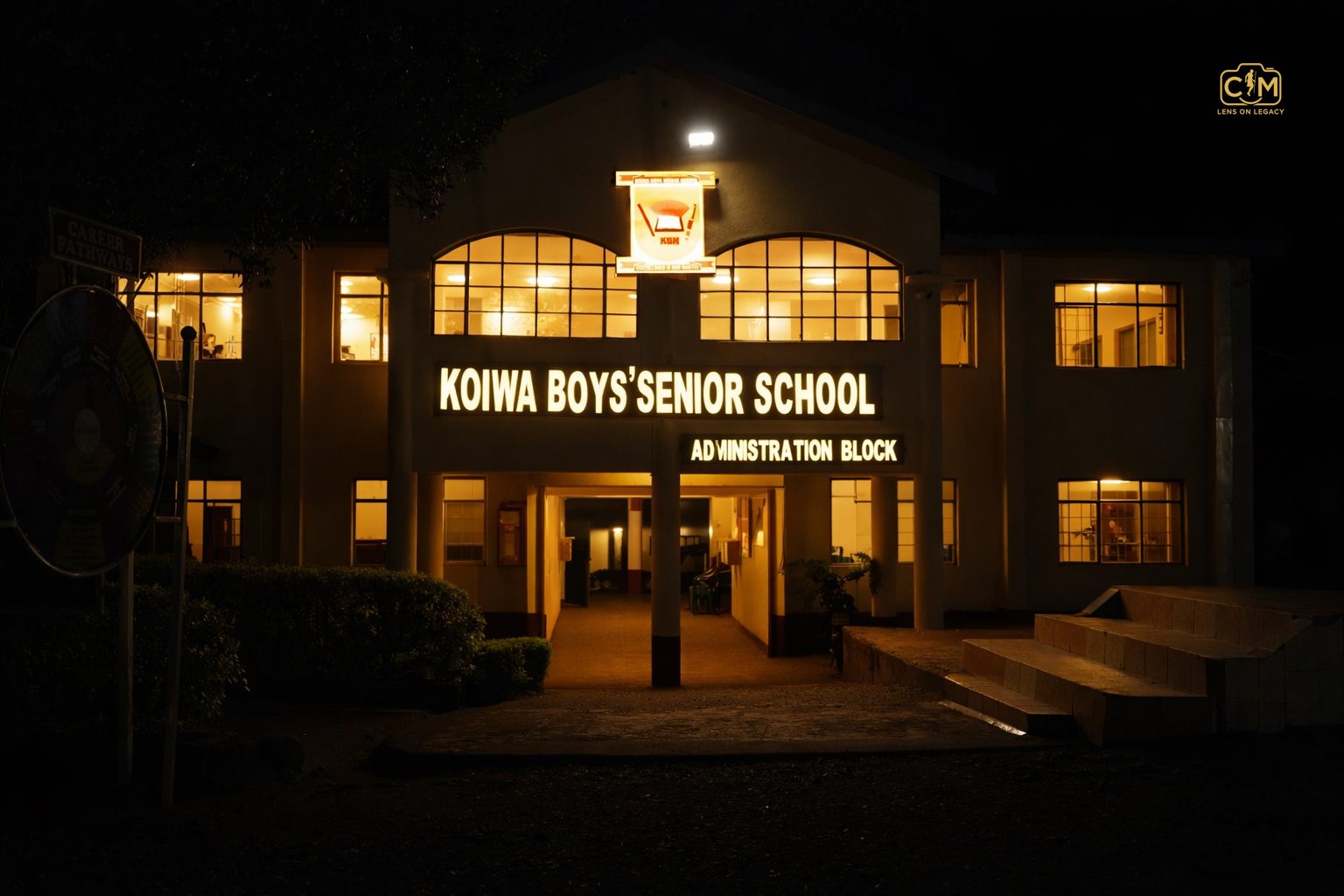 Koiwa Boys' campus at night