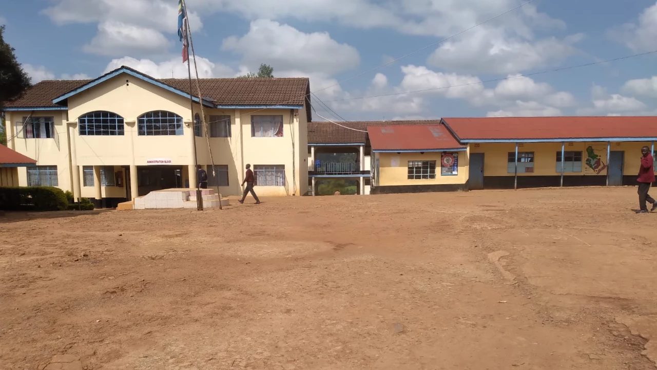 Koiwa Boys' Senior School campus